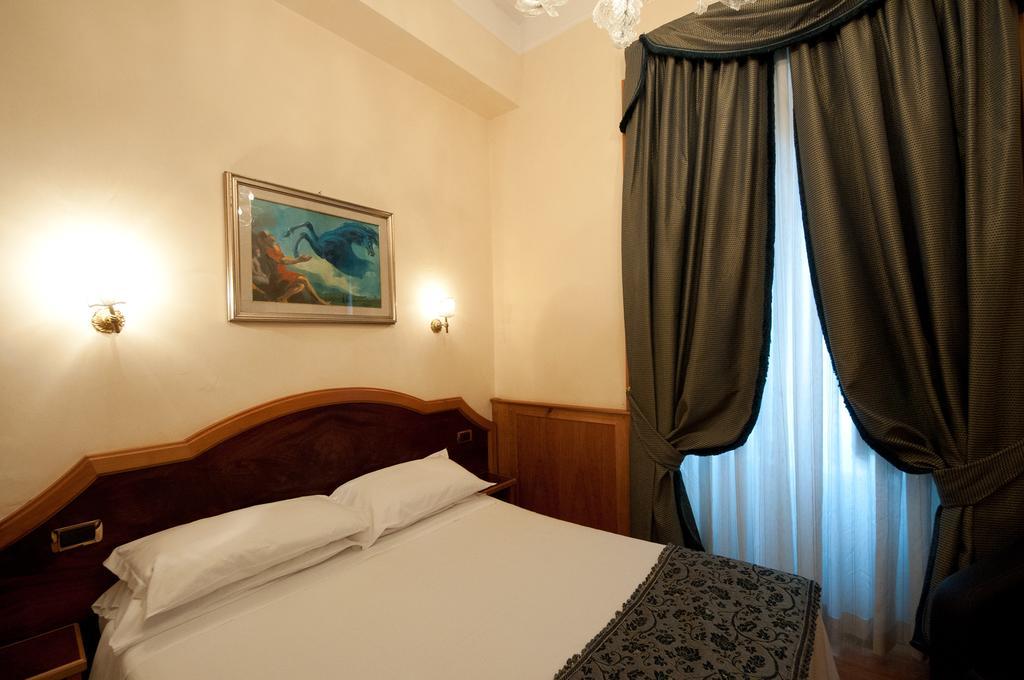 Relais Conte Di Cavour De Luxe Hotel Rome Exterior photo